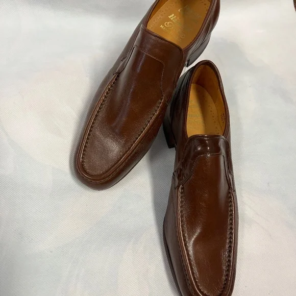 Hanover | Shoes | Brand New Hanover Embassy Collection 
